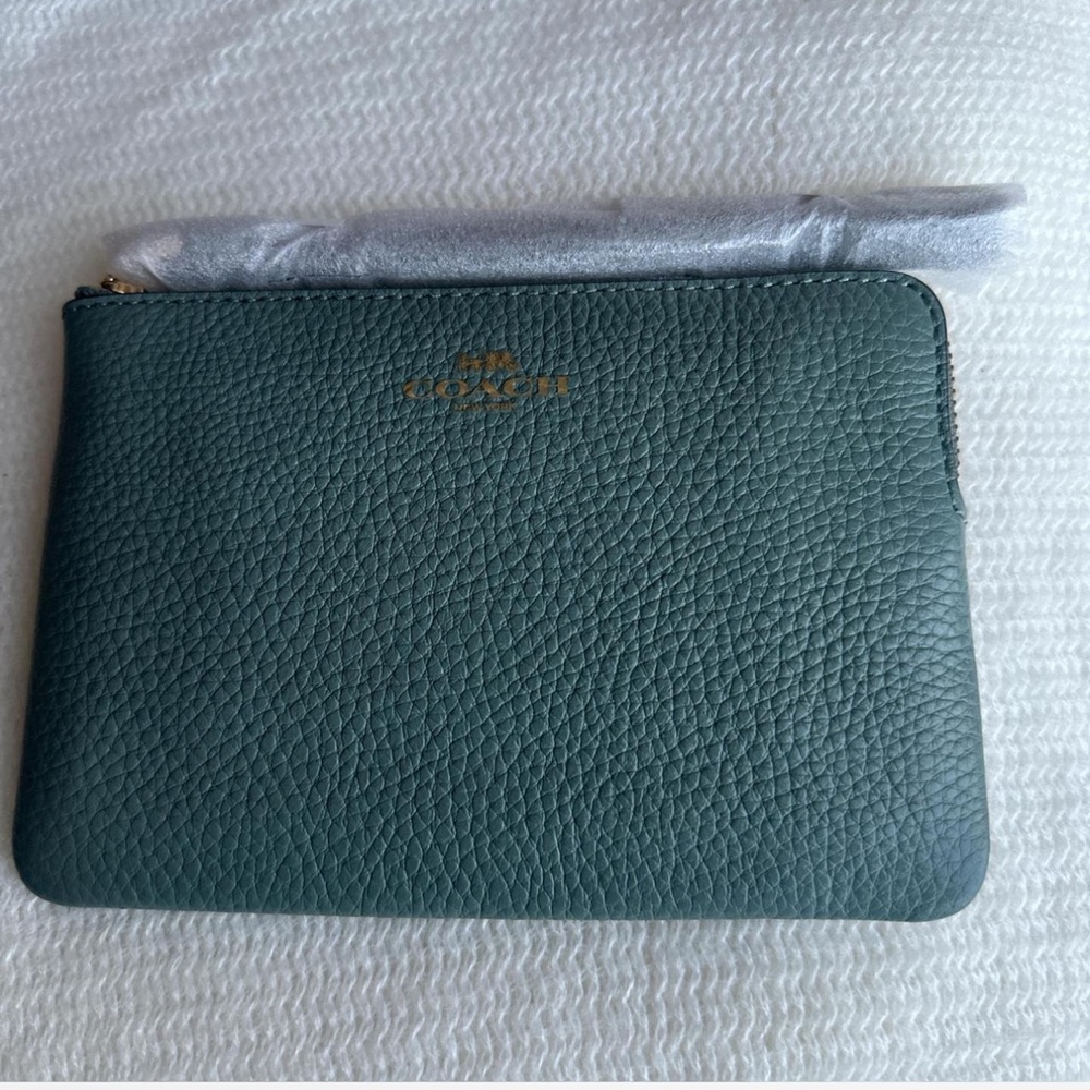 NWT Coach Corner Zip Wristlet color GOLD/SAGE - Picture 5 of 6